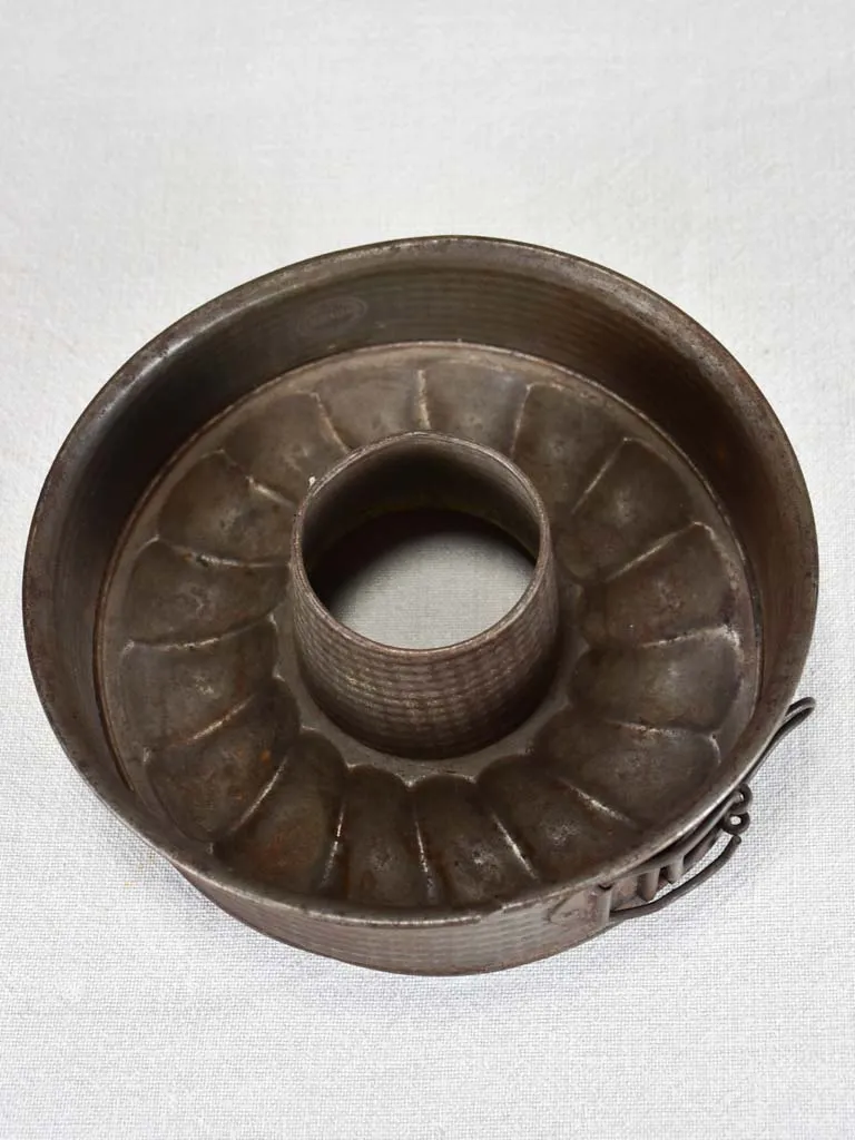 19th-century French cake tin 9"
