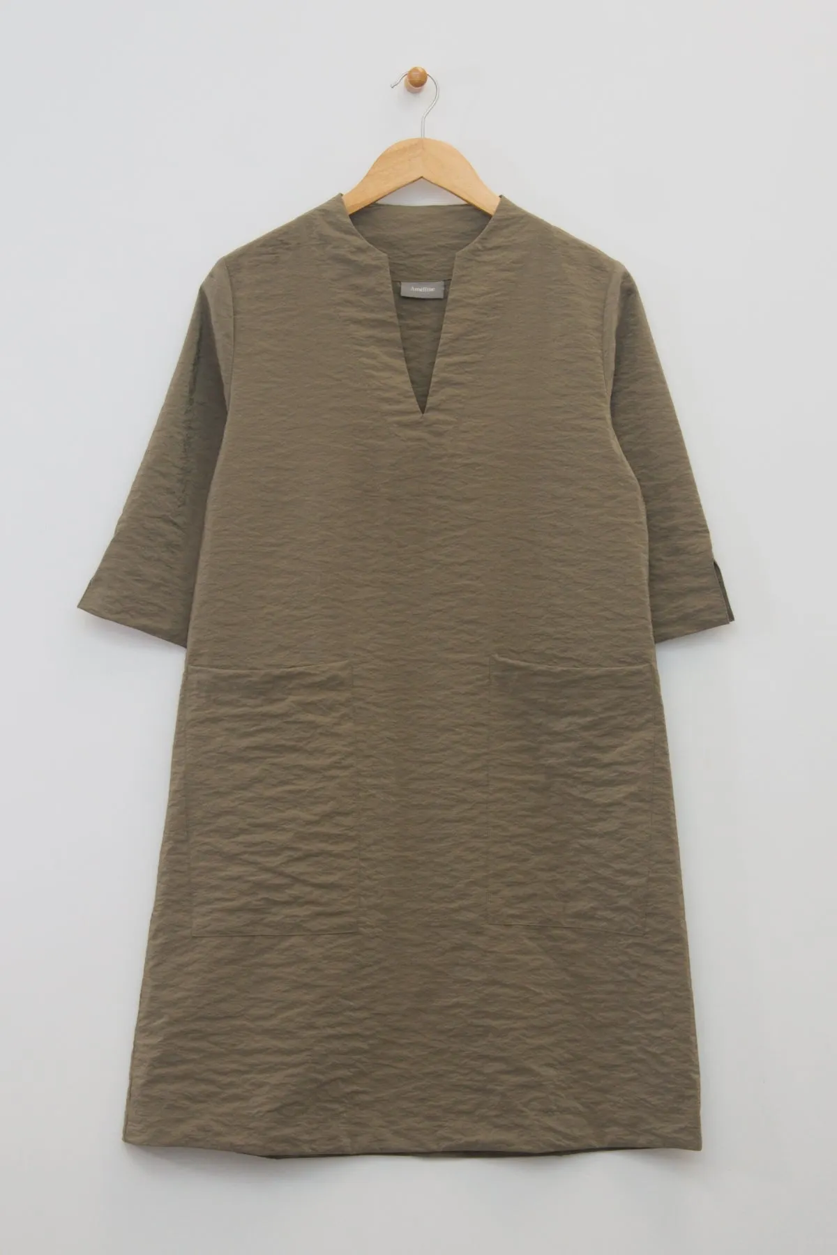 38” Crispy Mandarin V Dress