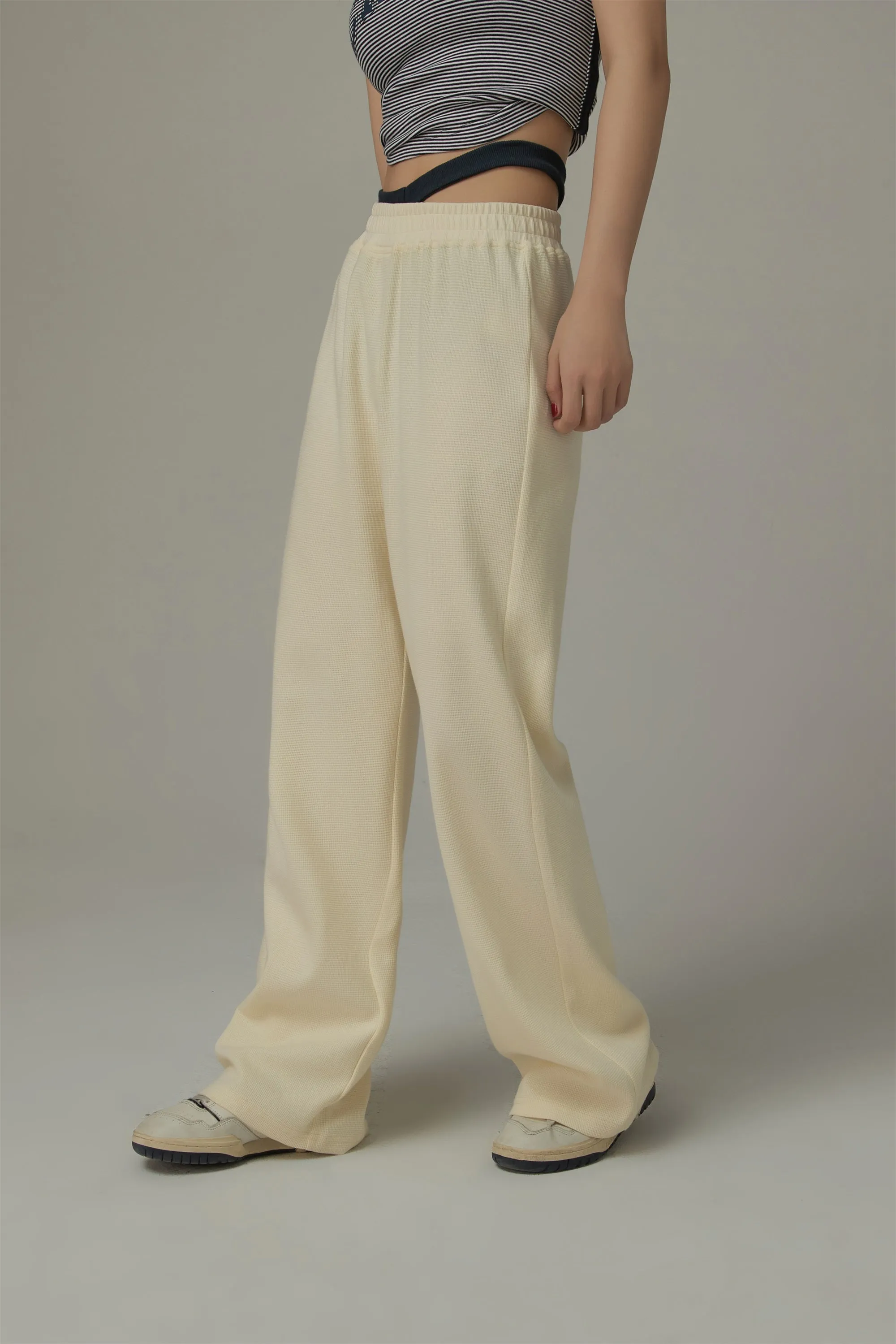 Banding Slit Sweatpants