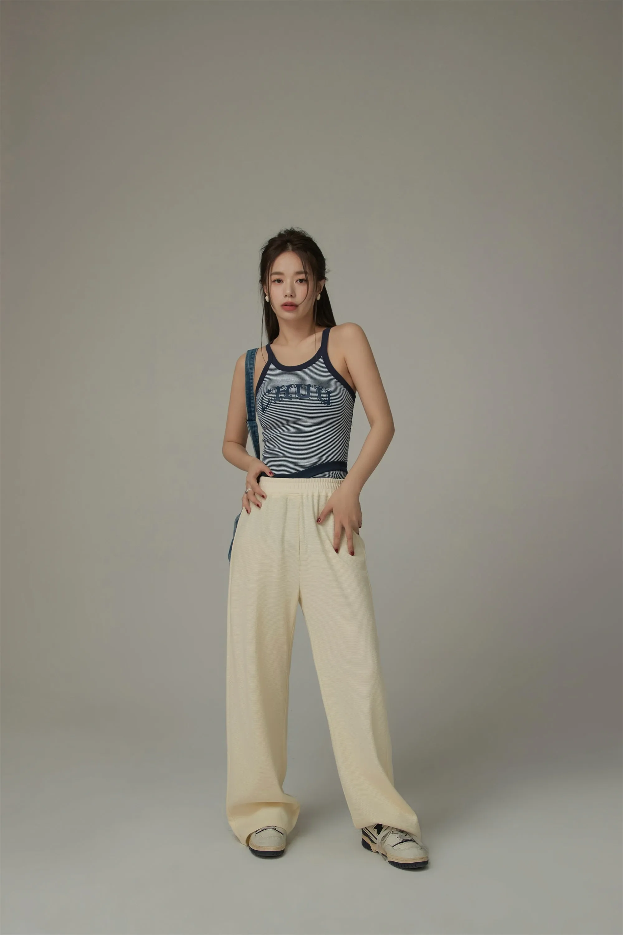 Banding Slit Sweatpants