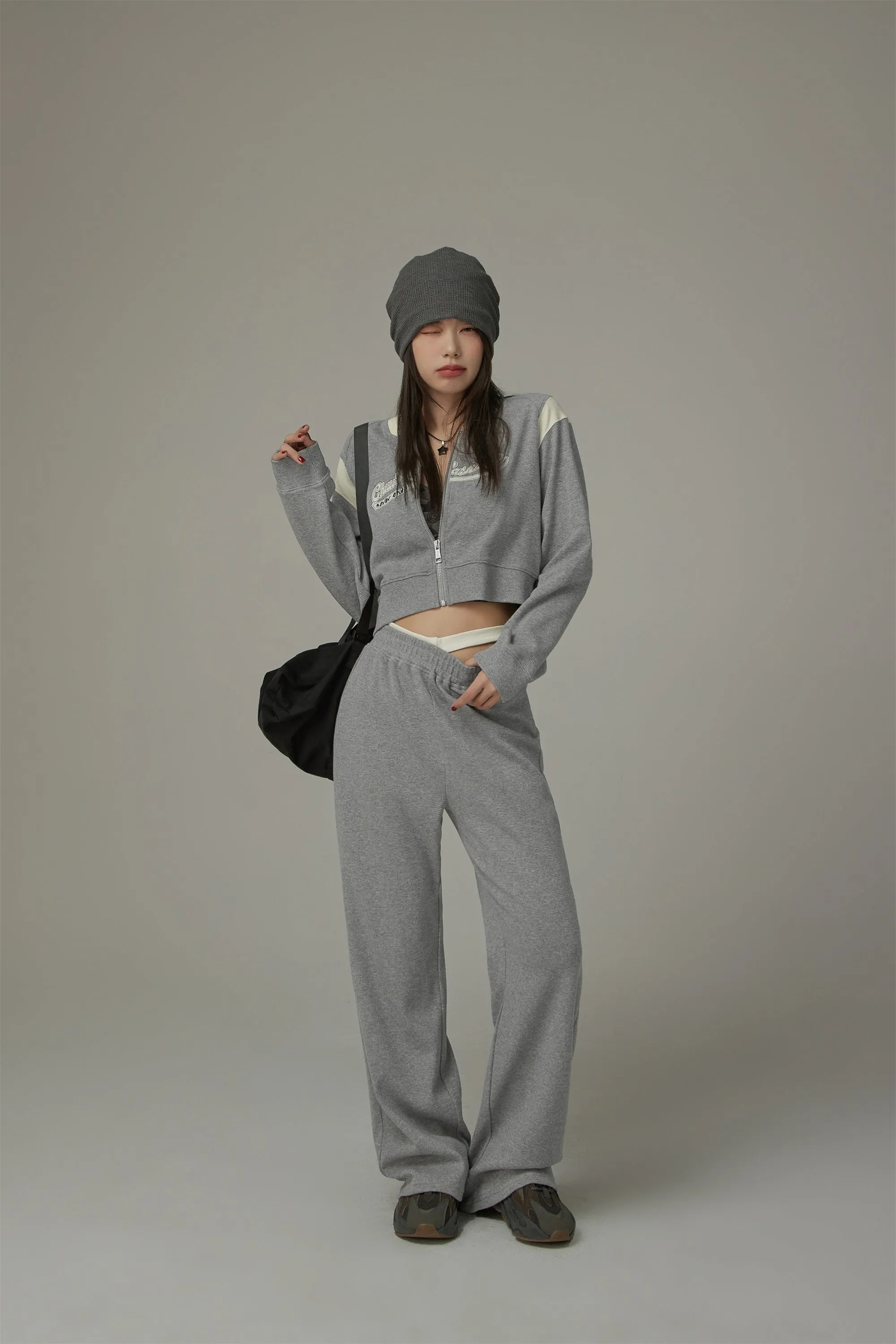 Banding Slit Sweatpants