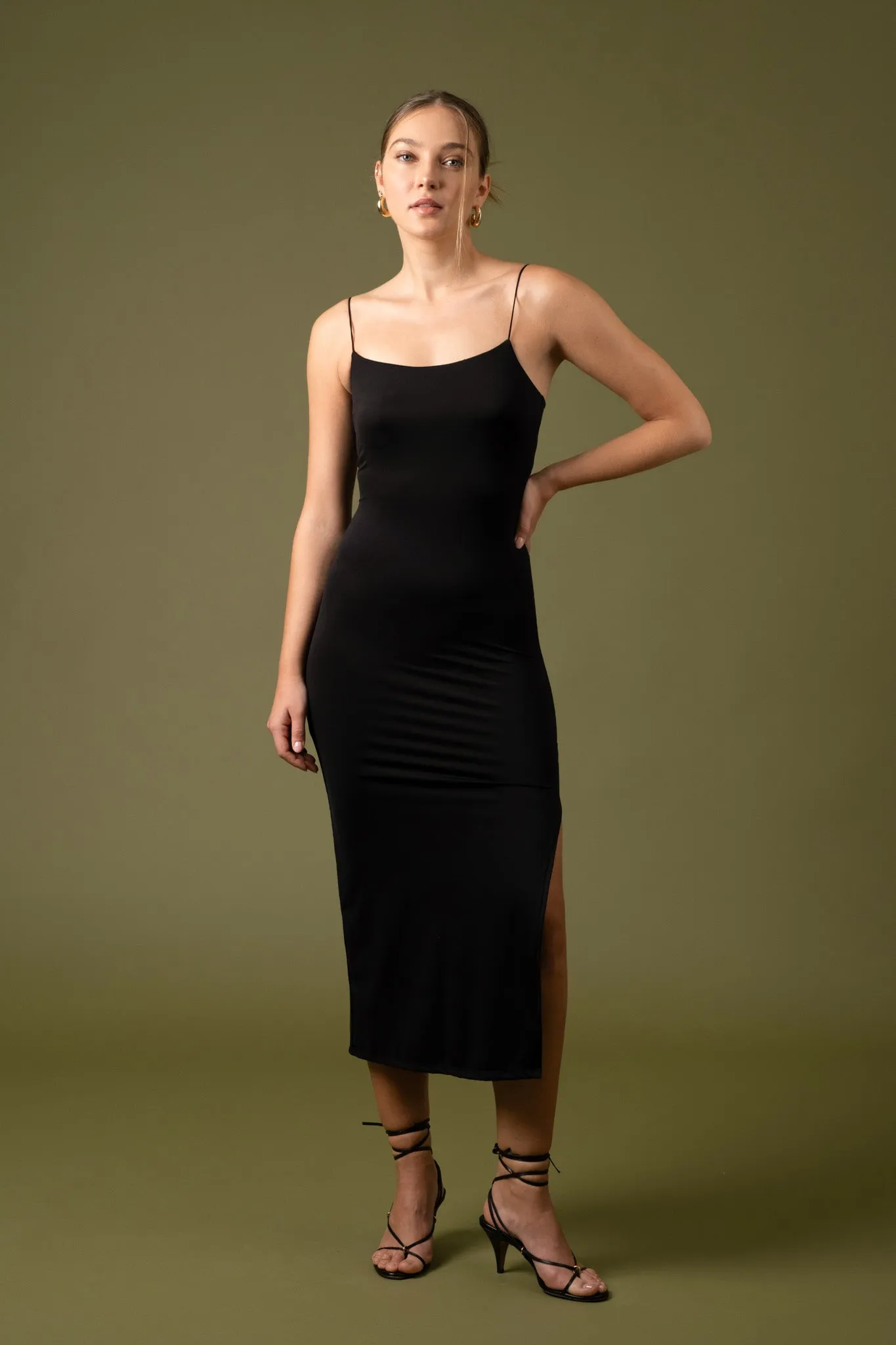 BODYCON SIDE SLIT CAMI MIDI DRESS