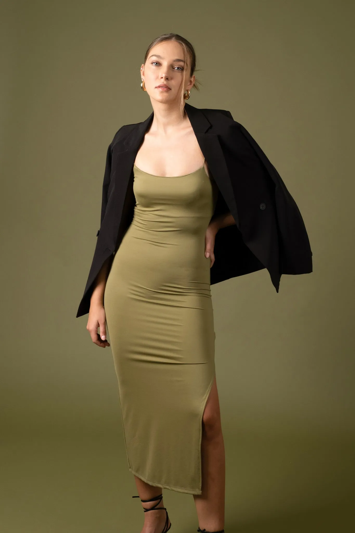 BODYCON SIDE SLIT CAMI MIDI DRESS