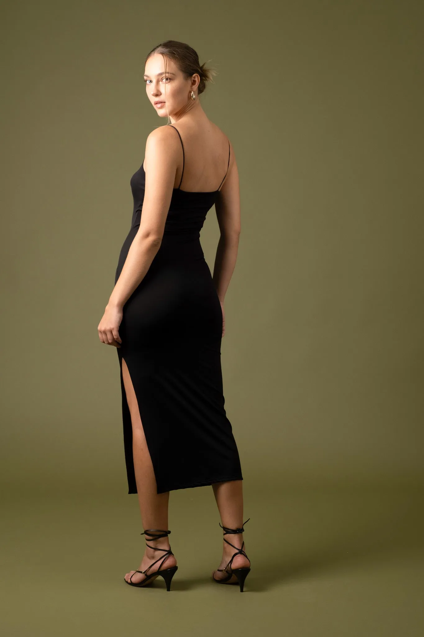 BODYCON SIDE SLIT CAMI MIDI DRESS