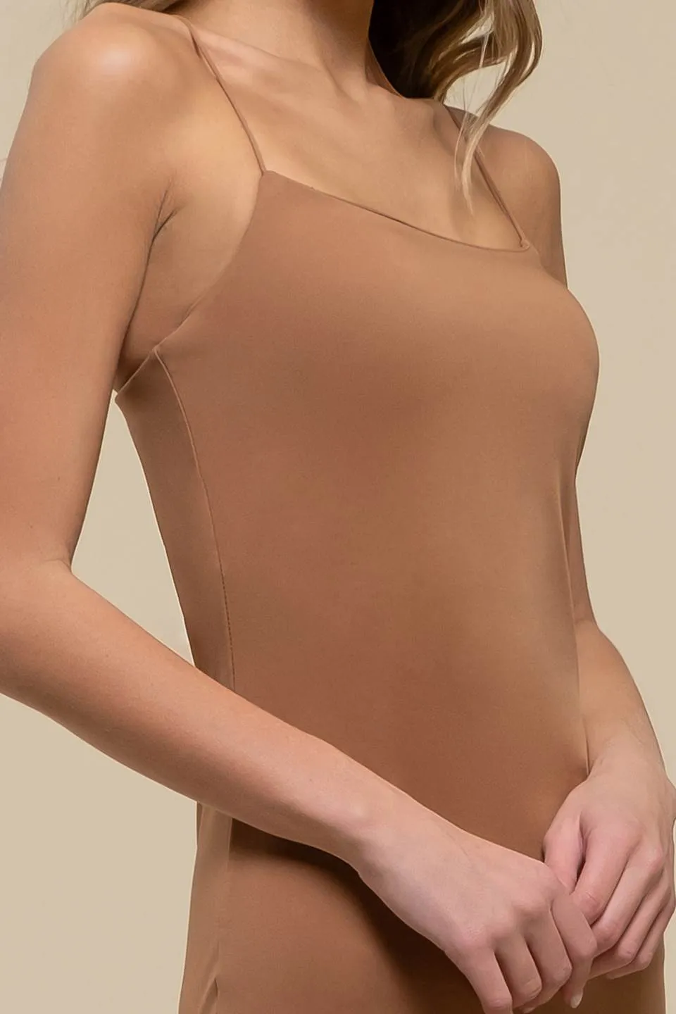 BODYCON SIDE SLIT CAMI MIDI DRESS