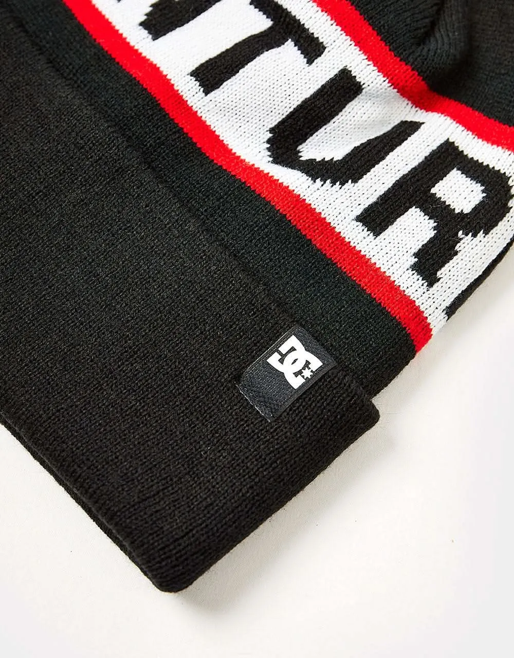 DC x Venture Beanie - Black