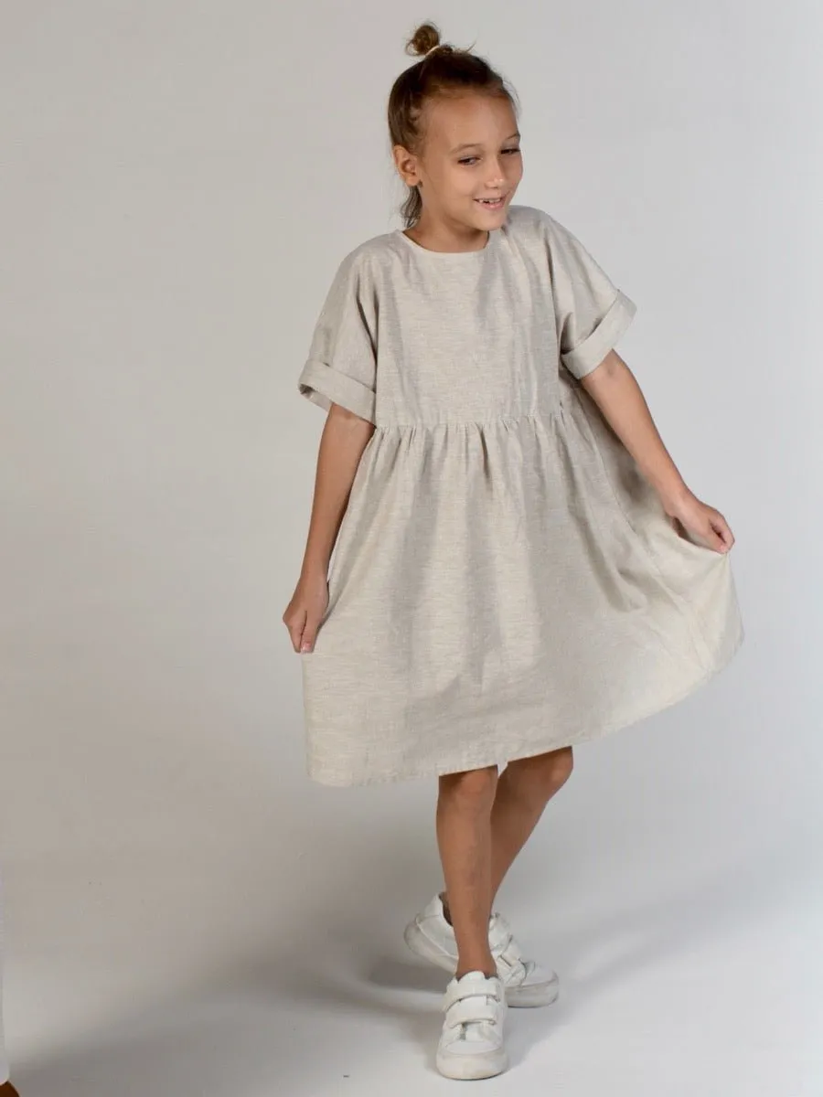 Girls hemp oversize dress in Beige
