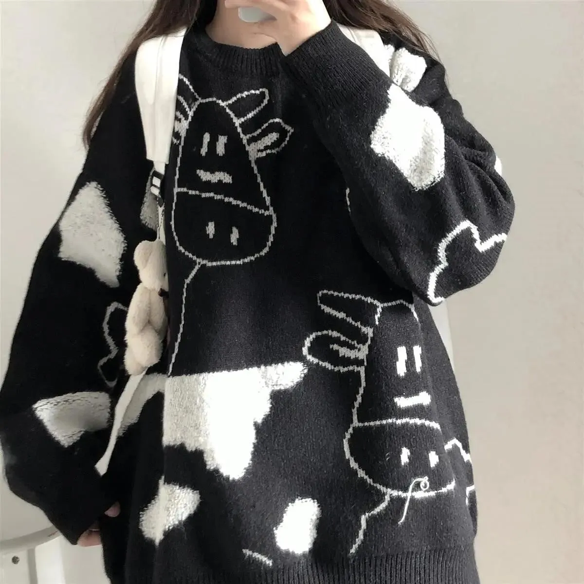 Harajuku Cartoon Cow Sweater - Embrace Cuteness and Warmth All Winter Long! 🐄❄️