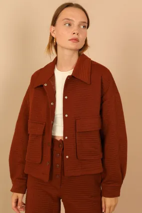 KKT Quilted Fabric Long Sleeve Shirt Collar Hip Height Oversize Button Up Women Jacket - Brown - Écija