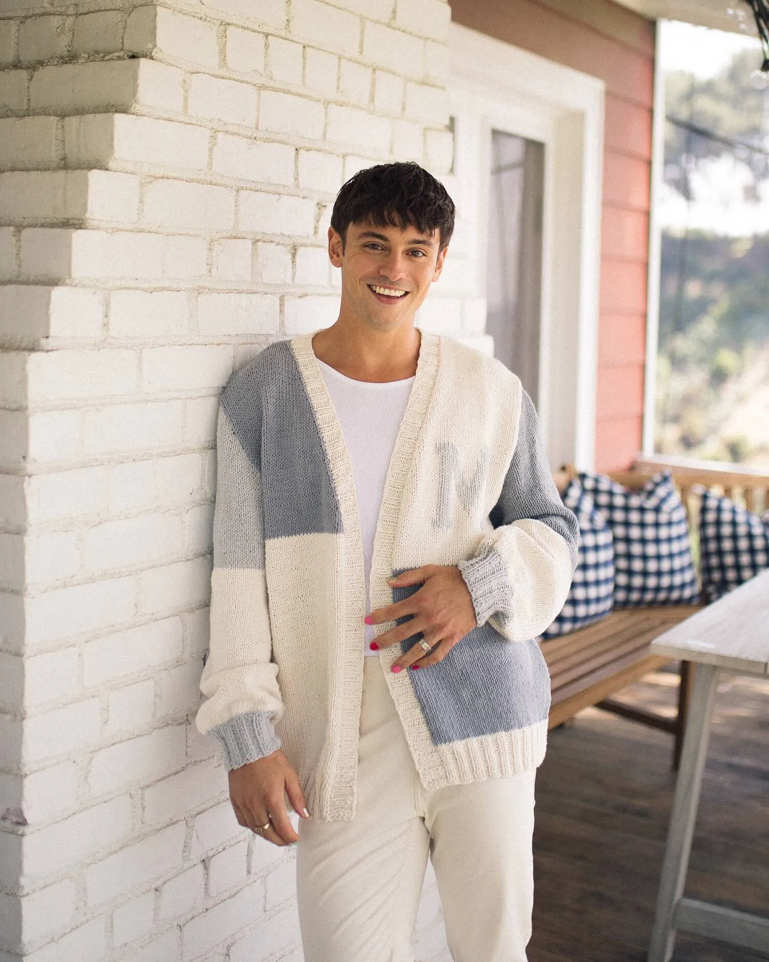 Letter Sweater (Knit)