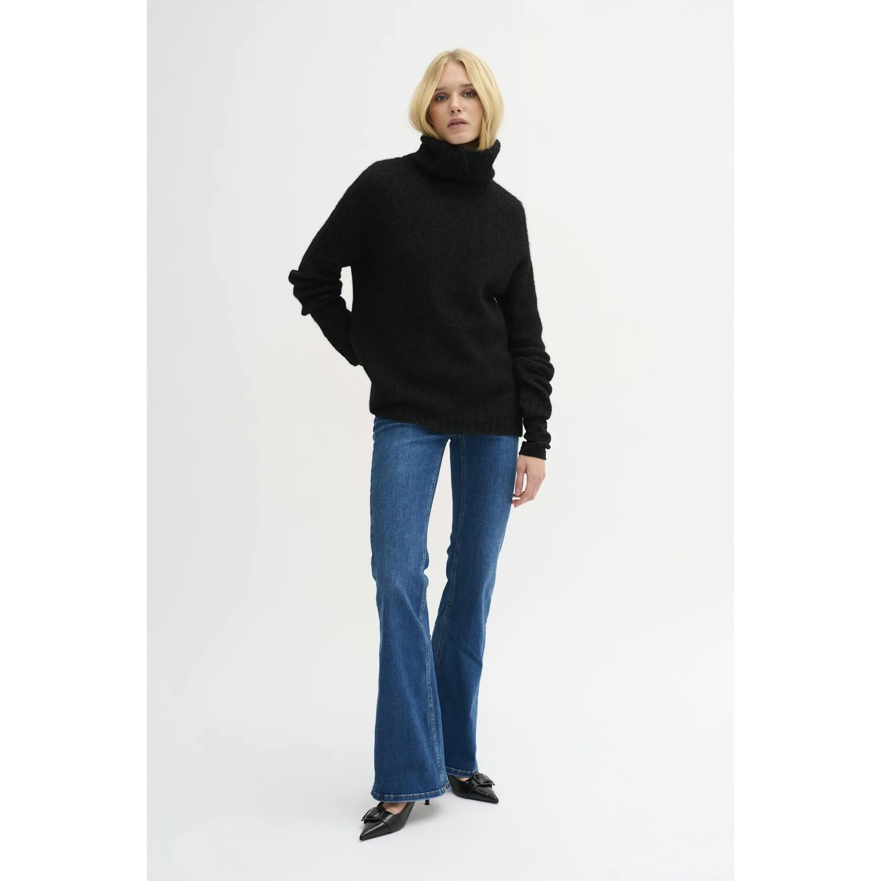 My Essential Wardrobe 11 The knit Rollneck
