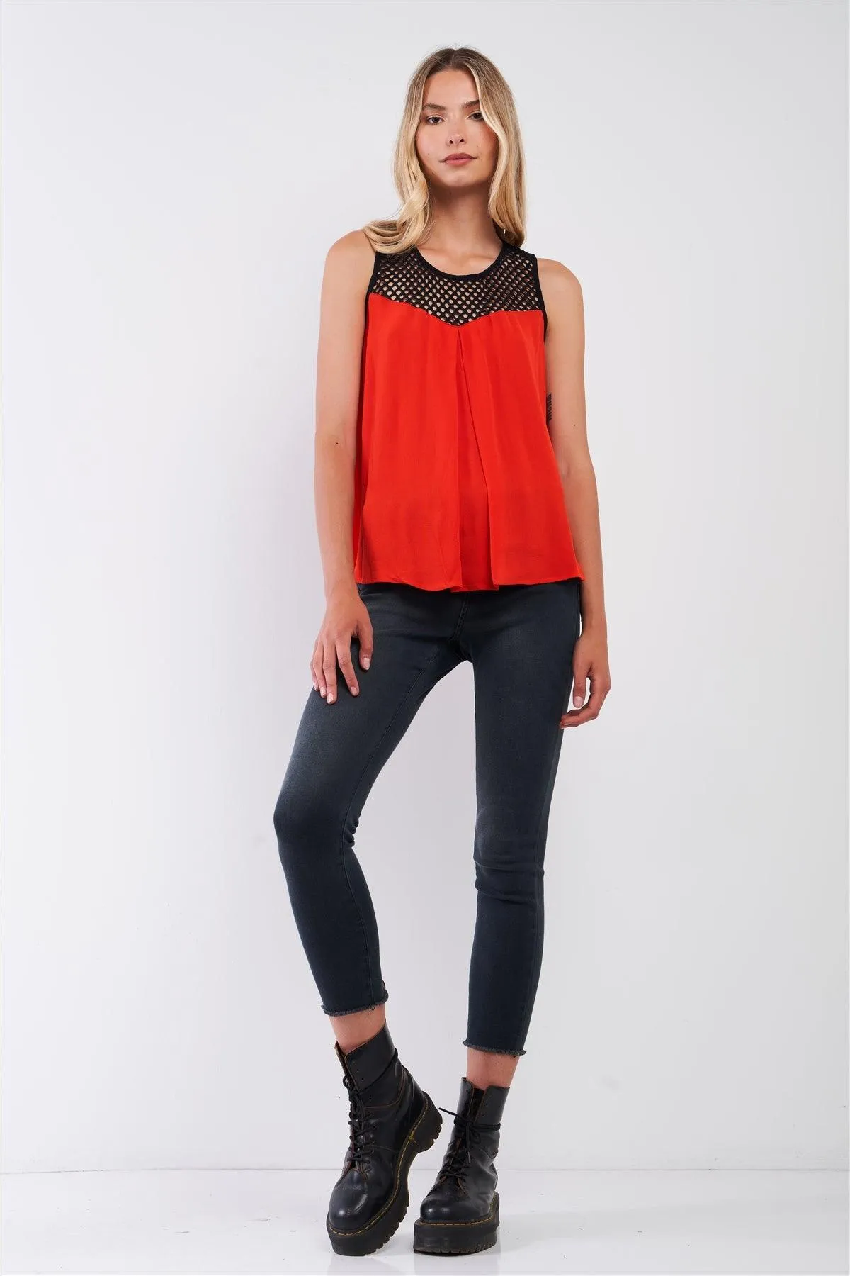 Red & Black Tennis Net Neckline Trim Relaxed Babydoll Top