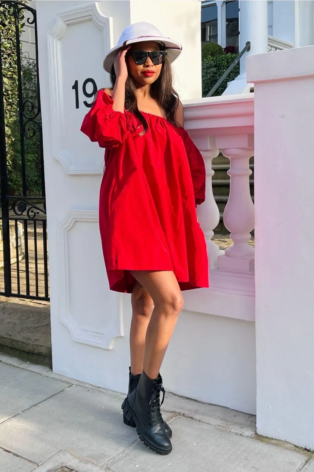 SETSOFRAN London Red Off Shoulder Dress